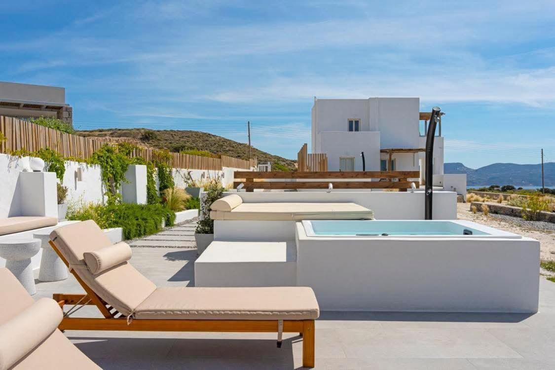 Milos Zen Suites Adamantas  Exterior photo