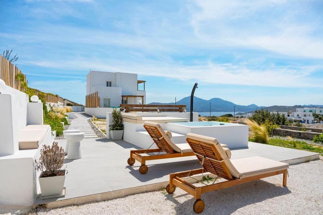 Milos Zen Suites Adamantas  Exterior photo